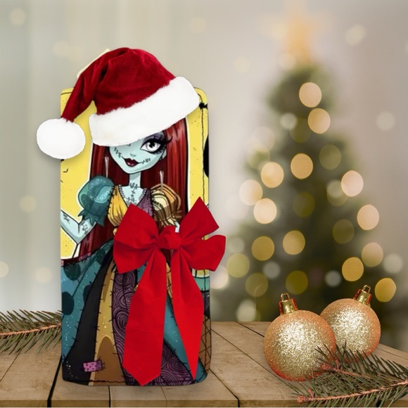 🆕 Tim Burton's The Nightmare Before Christmas, “Sally” Zippered Clutch Wallet - Picture 3 of 8